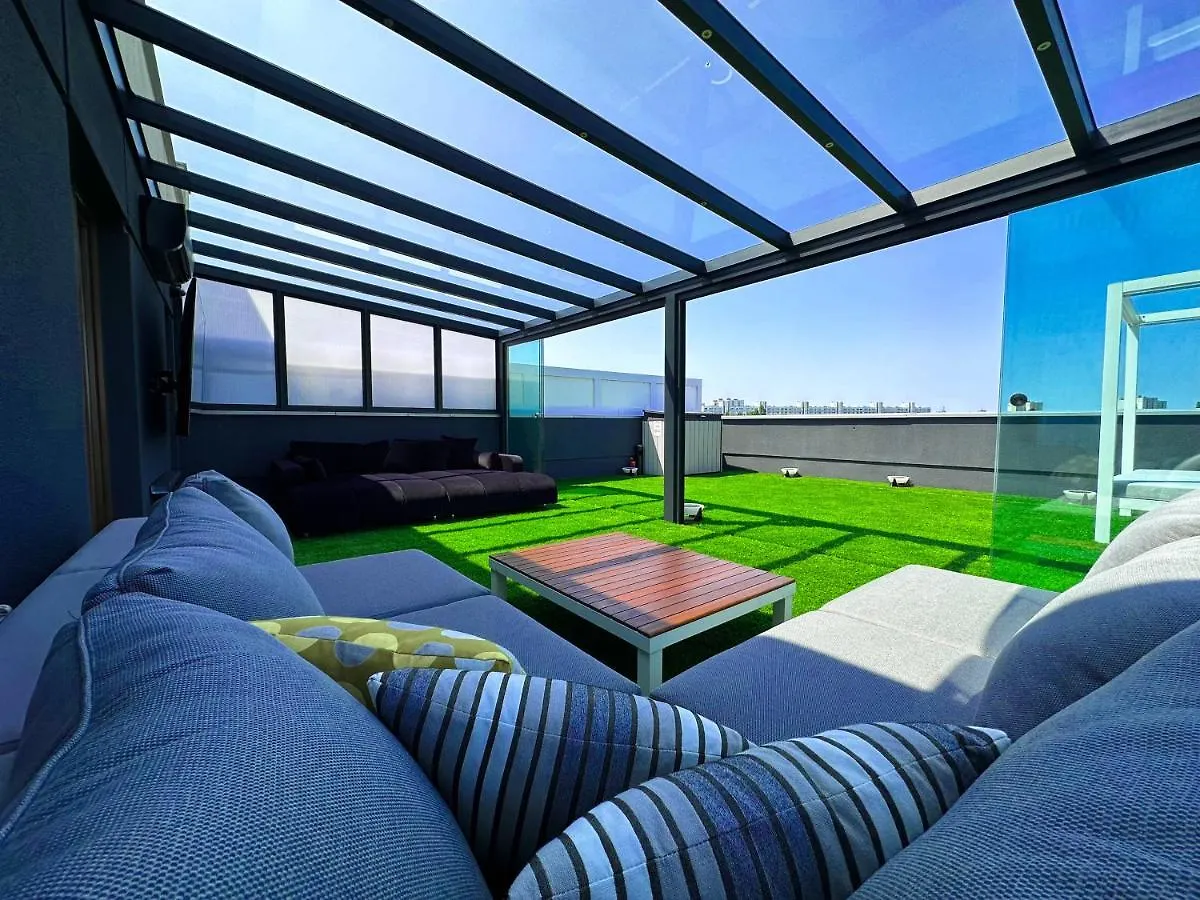 Luxury Apartament Z Duzym Tarasem - Park City 포즈난 0*,