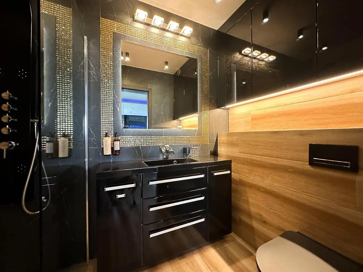 Luxury Apartament Z Duzym Tarasem - Park City 포즈난